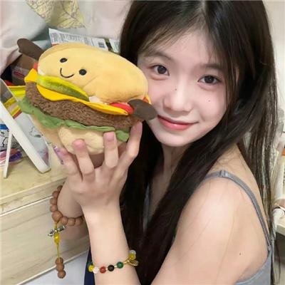跳舞的红色公交海报